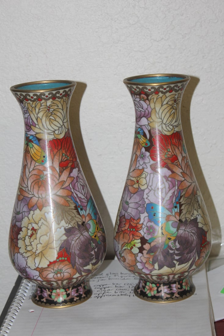 Pair of Chinese Cloisonne Vases: 9 inches tall each