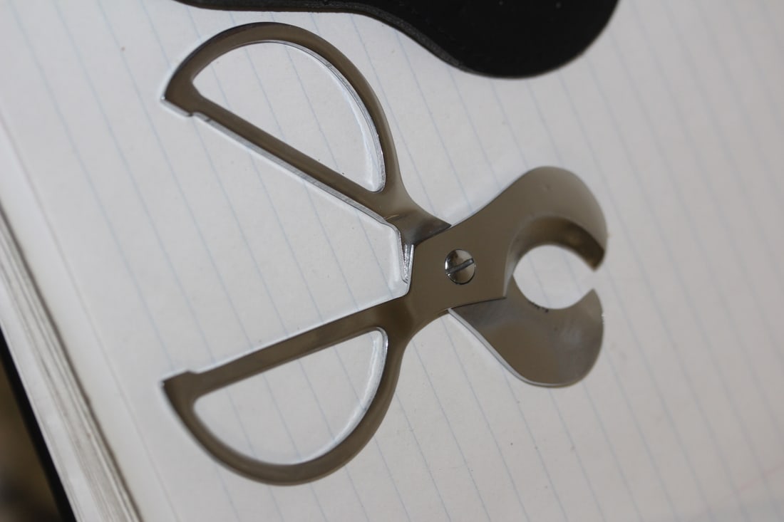 Cigar Cutter: as shown