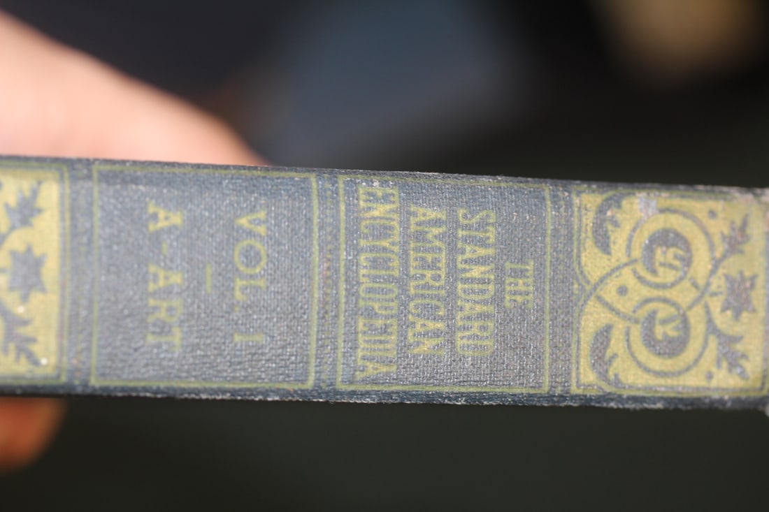 1937 The Standard American Encyclopedia: volume 1 - hardcover book