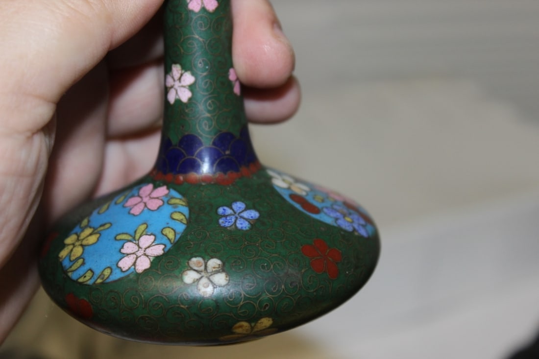 A Cloisonne Stem Vase - 6