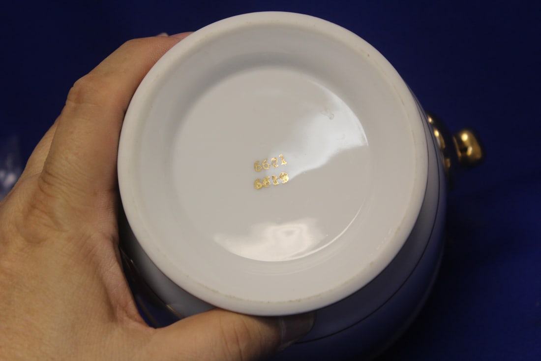 Ceramic Urn - 6