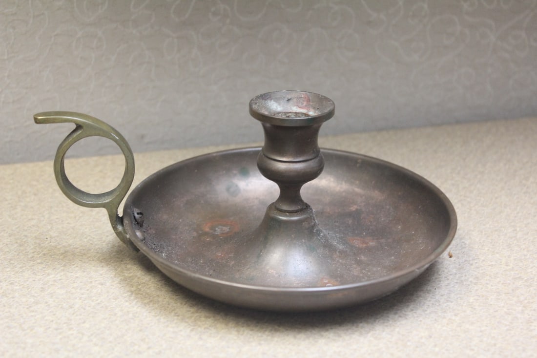 Vintage/Antique Candle Holder: 5 1/4" in diameter - bronze/brass/copper