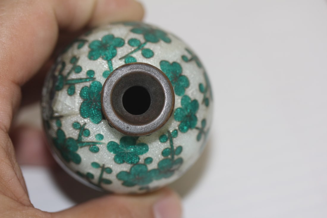 Antique Gimbari Small Vase - 5