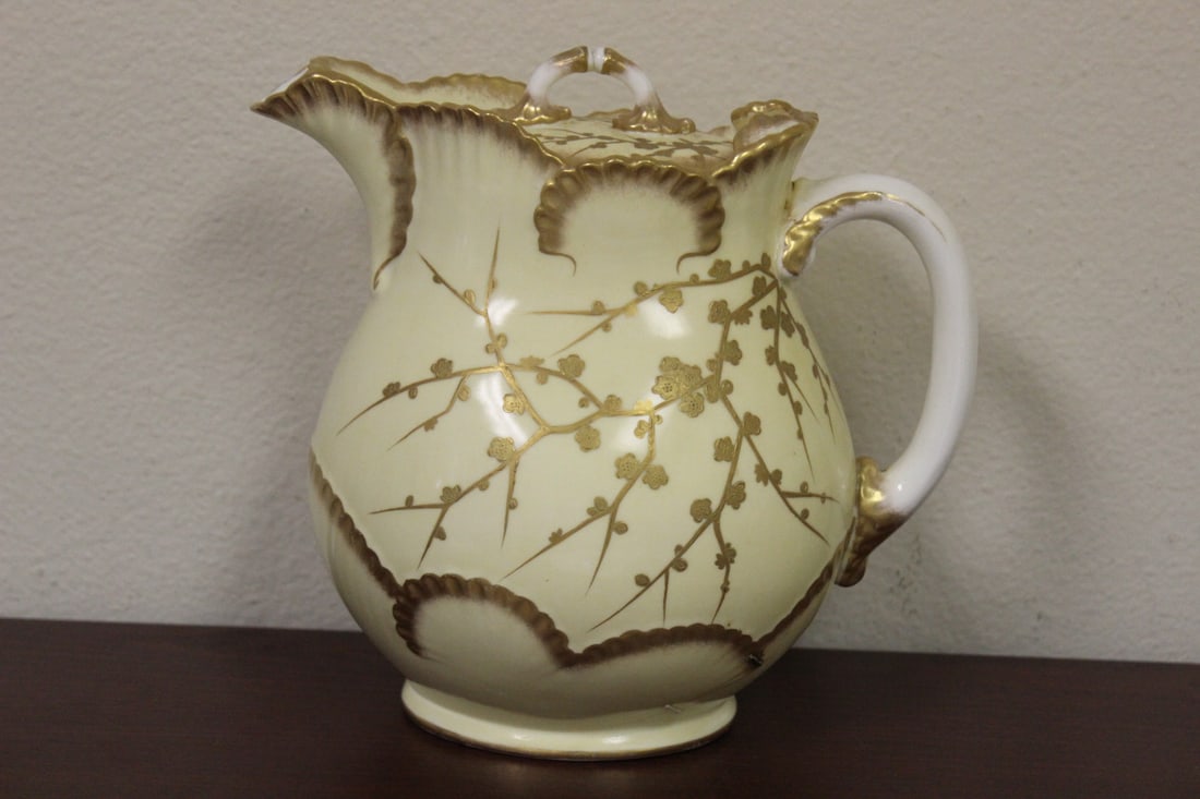 A Stoke Crescent China Chocolate Pot: 8" tall