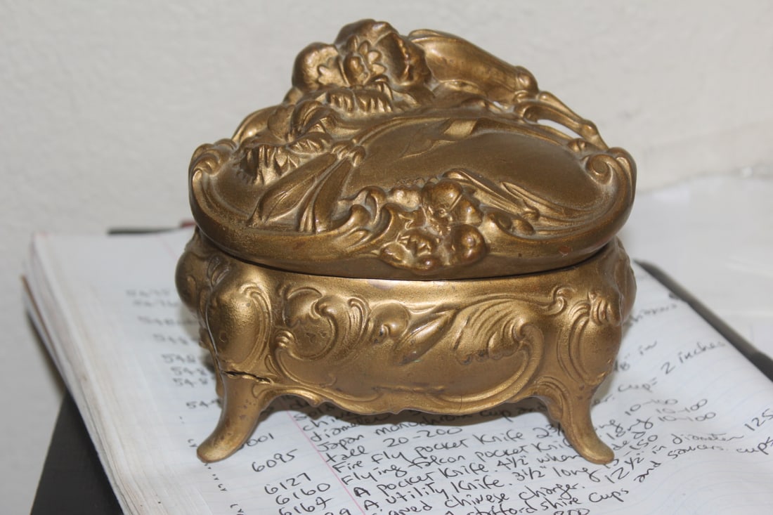 Art Nuveau Metal Jewelry Box: gold gilted - approximately 5 1/4 inches across