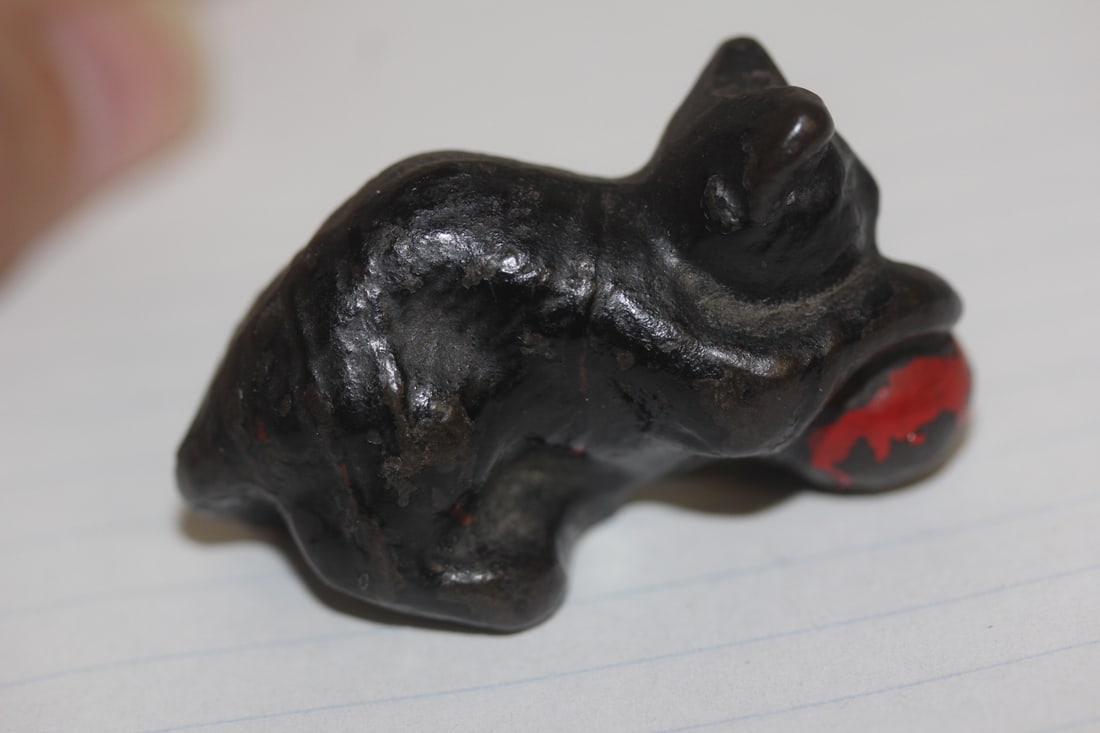Solid Cast Iron Cat - 2