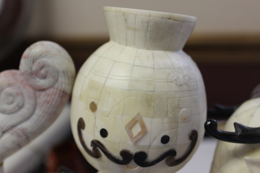 A Bone Foo Dog - 10