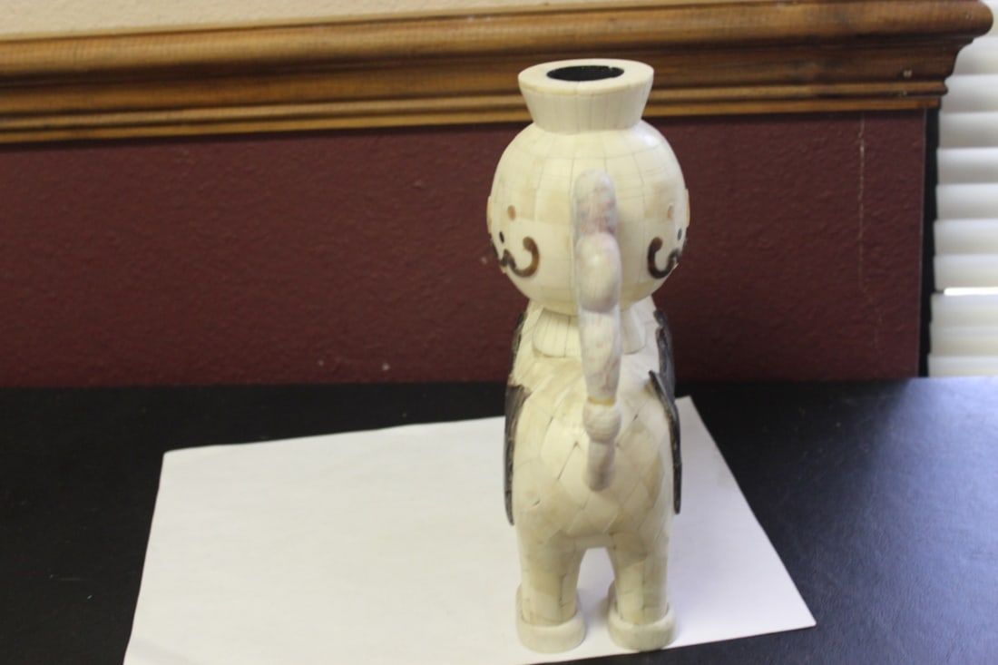 A Bone Foo Dog - 4