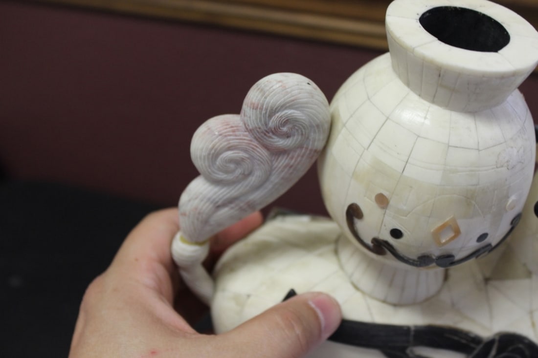 A Bone Foo Dog - 6