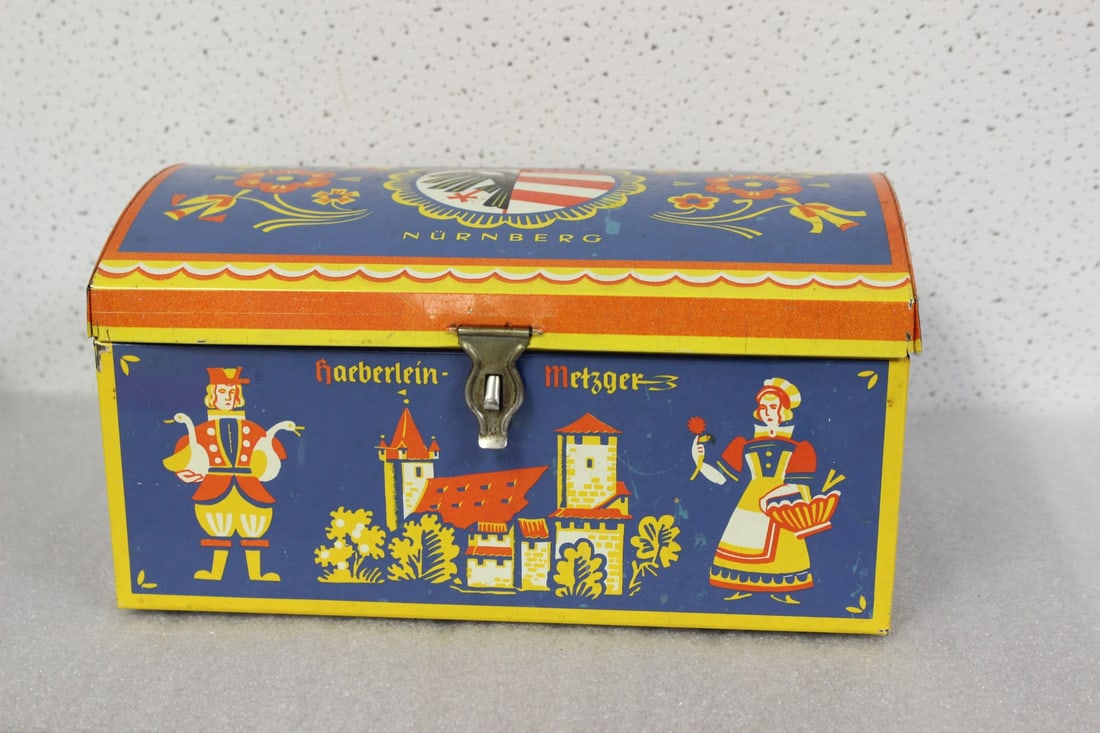 A Vintage German Tin Box: as shown