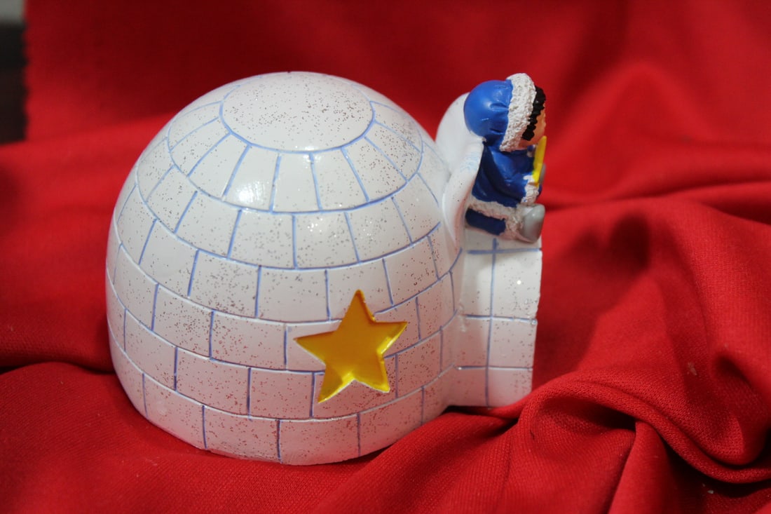 A Resin Igloo - 4