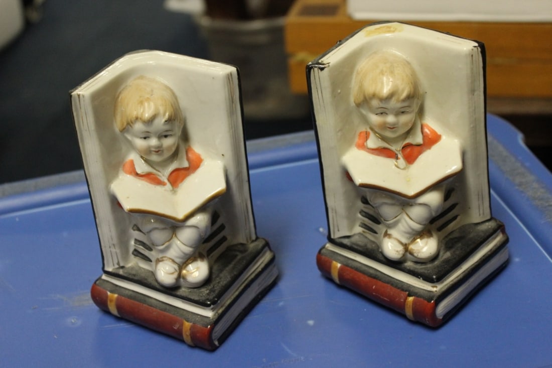 A Pair of Ceramic Book Ends: They are weighted - probably 1940's or 1950's - 5 3/4" tall