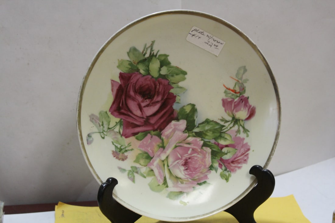 An Antique Rose Plate: 8 1/2" in diameter