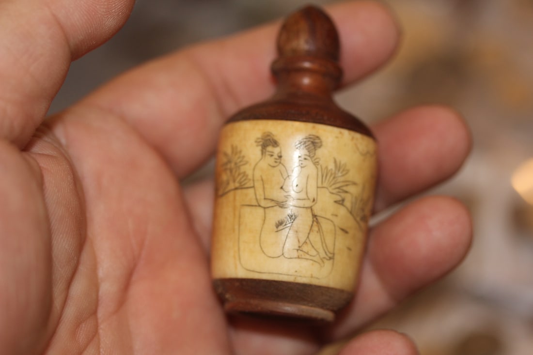 Erotic Chinese B o n e and Wood Snuff Bottle: 2 3/8" tall