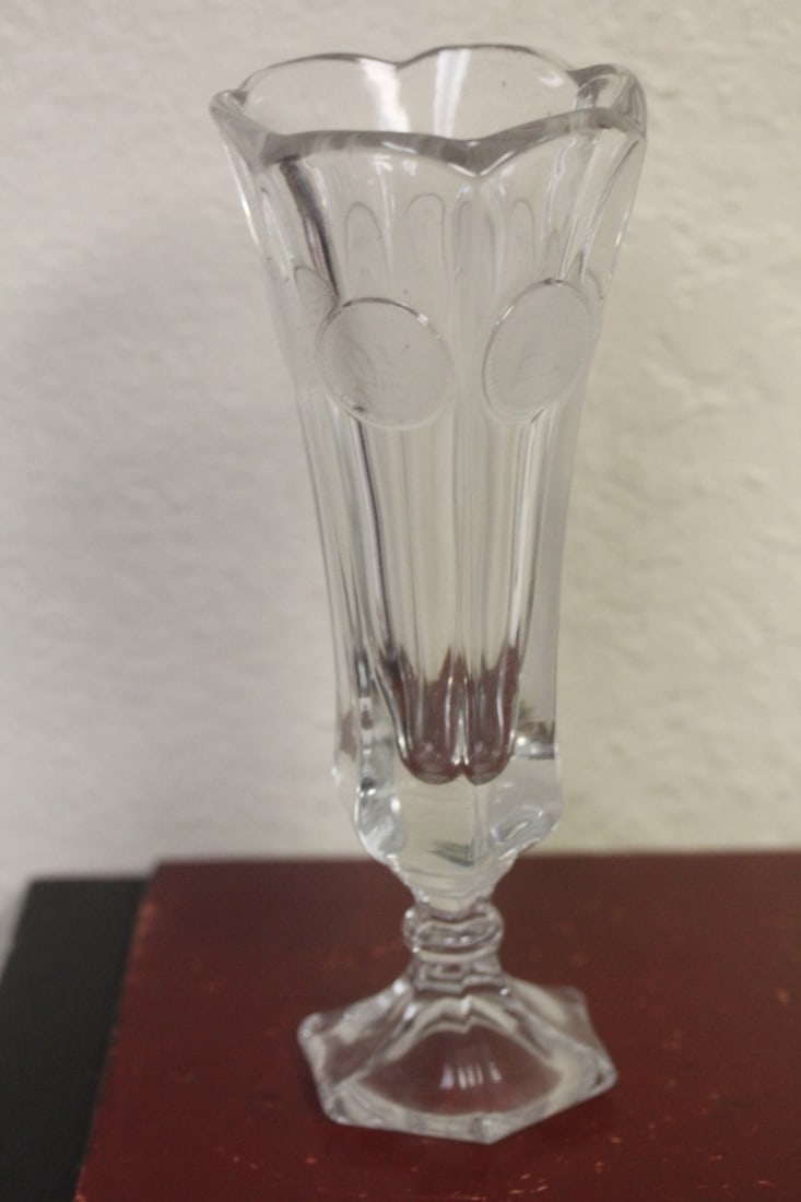 Vintage Press Glass Vase: 8 inches tall