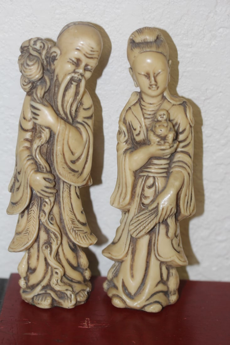 Pair of Chinese Resin Figurines: probably 1960's - 6 inches tall each