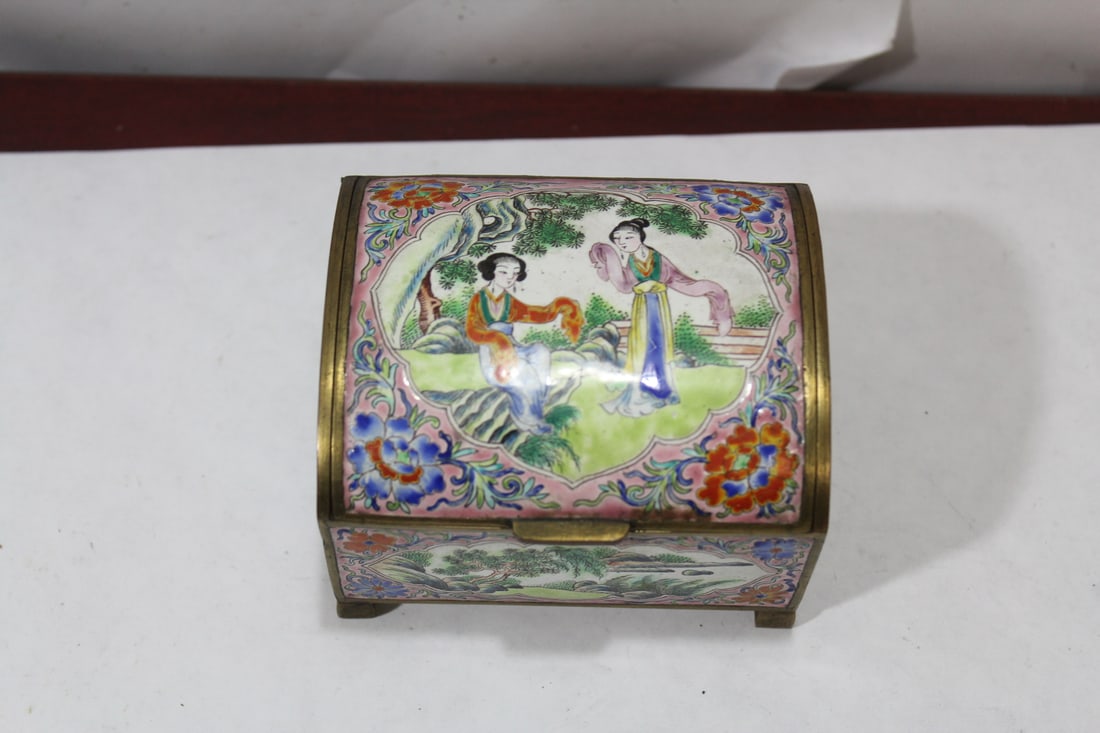 An Antique Chinese Enamel Dome Box: nice scene - heavy construction - marked "China" - 3 3/4" wide x 2 1/2" tall x 3" - a really well made box