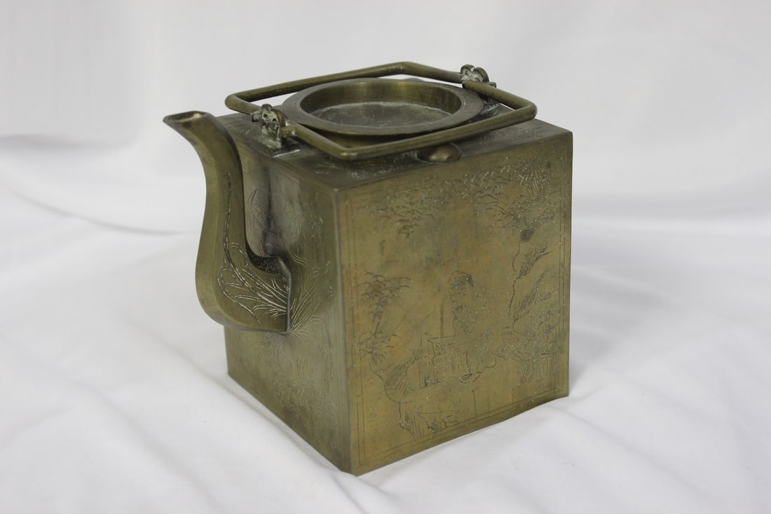 Chinese Brass Teapot: 5" tall - vintage/antique