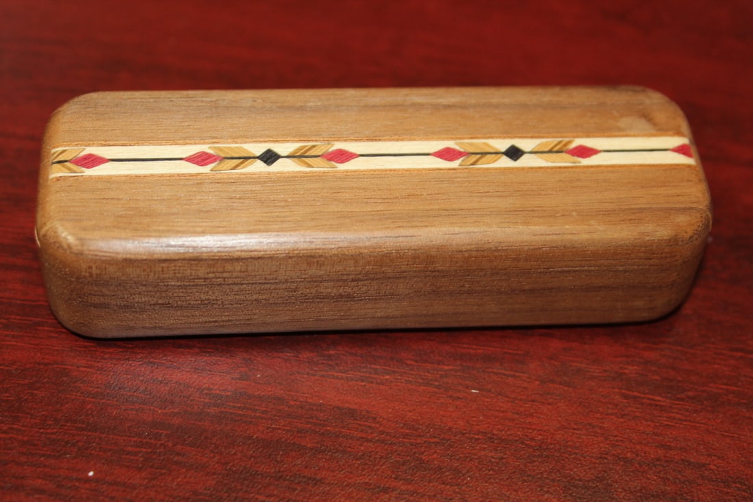 An Inlaid Wooden Slide Trinket Box: 4" long