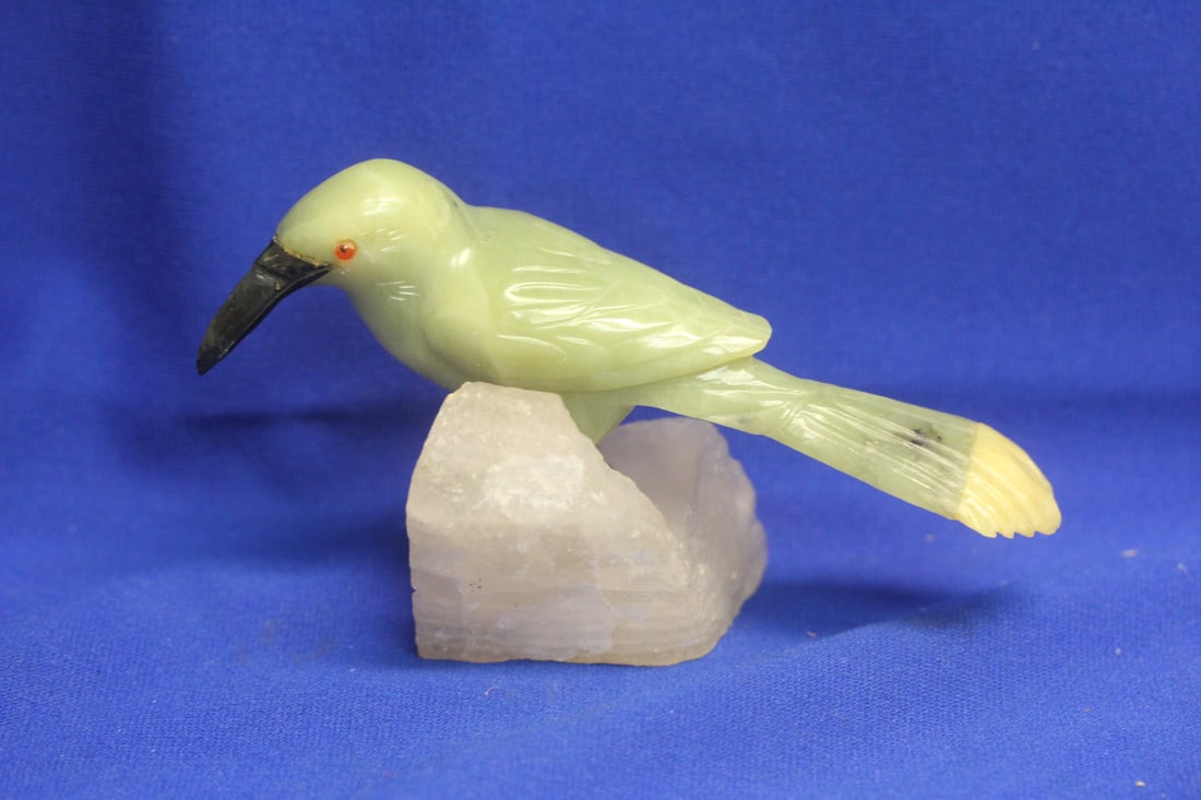 Jade Bird on Quartz: 6 inches across