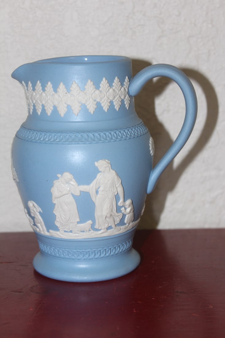 England Jasperware Pitcher: 5 inches tall