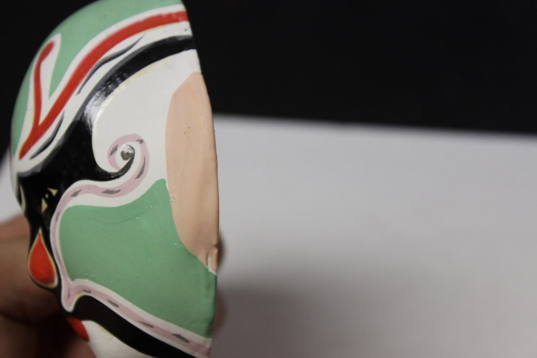 A Ceramic Decorative Mask - 4