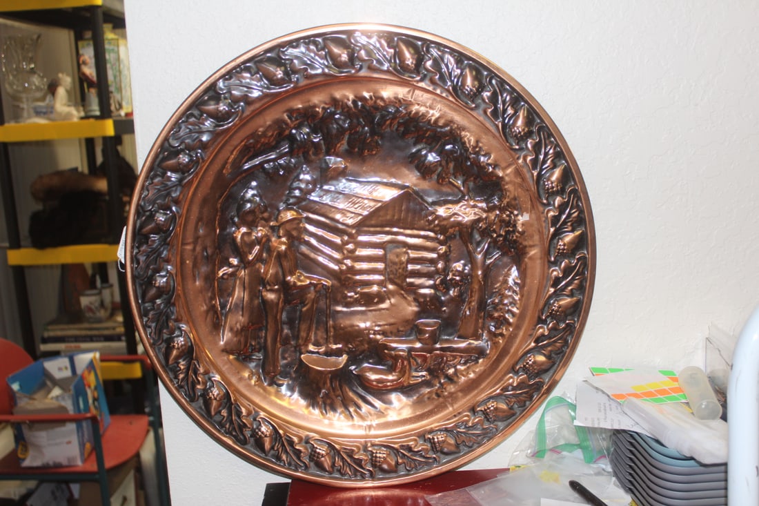 Large Copper Wall Hanger: 19 3/4" in diameter
