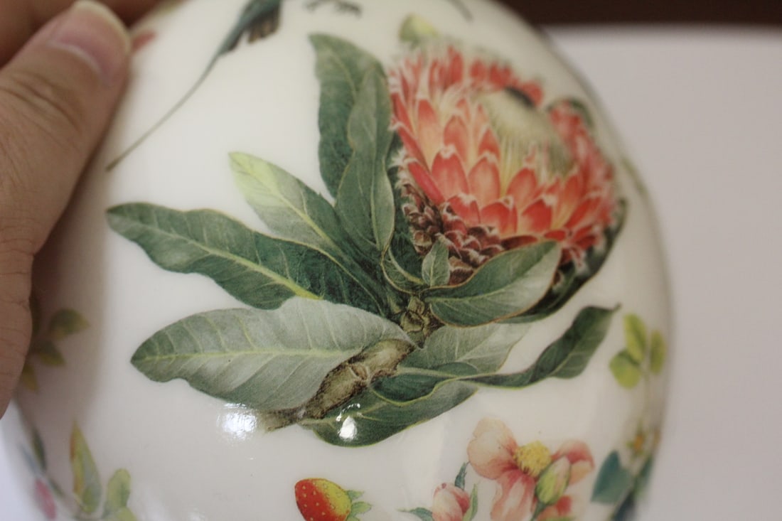 A Ceramic Egg - 6