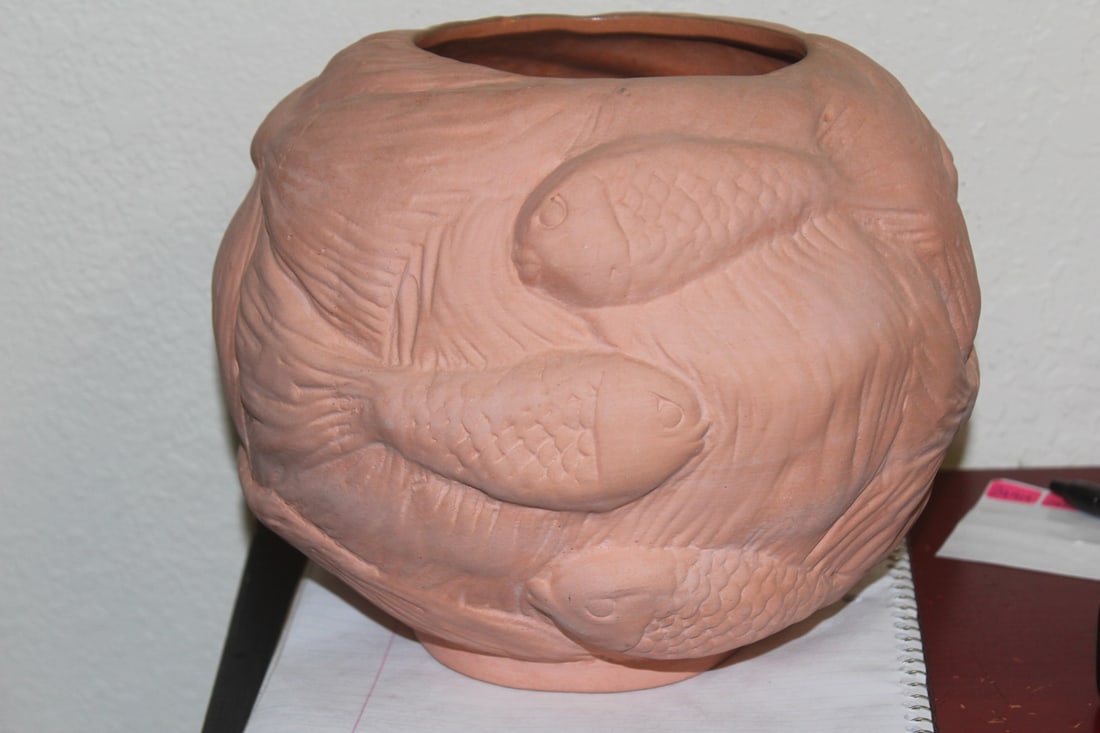 Fish Pottery Pot: 8" wide by 7 3/4" tall