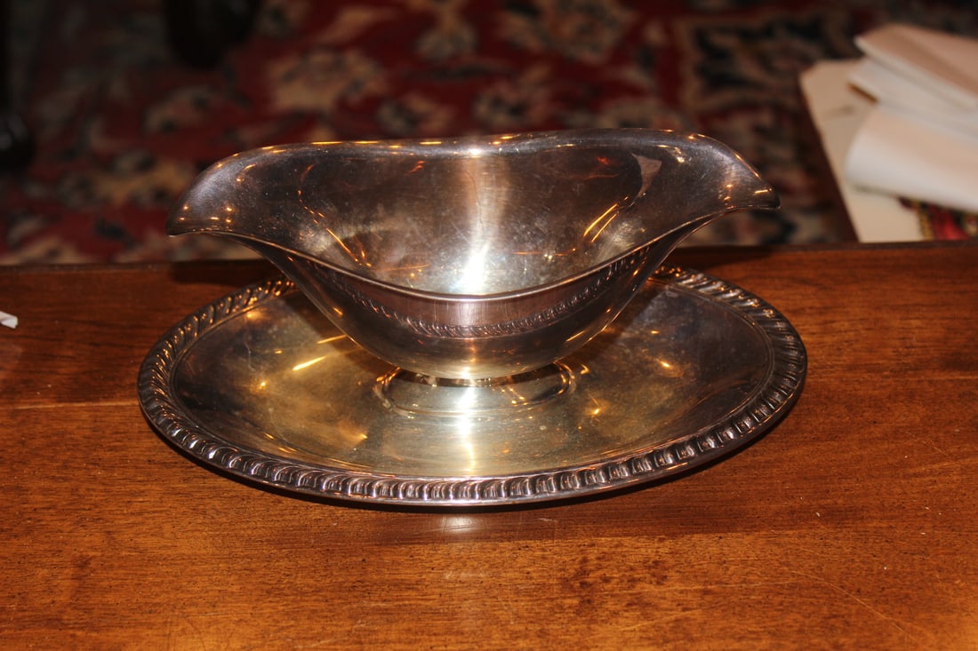 Silverplate Gravy Bowl: 8 3/8" in diameter