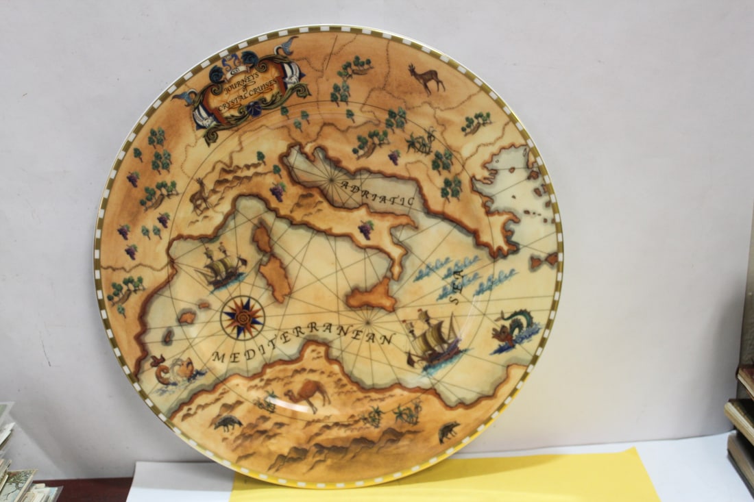 A Villeroy and Boch Map Platter: 12" in diameter