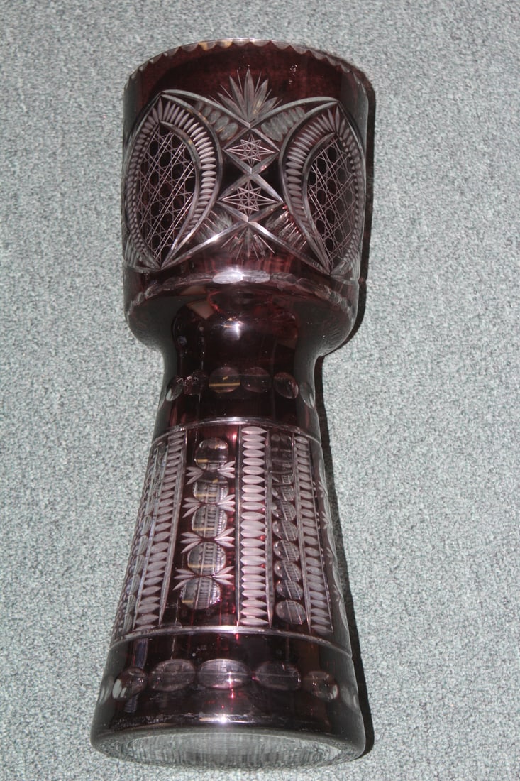 Impressive Amethyst Vase - 5