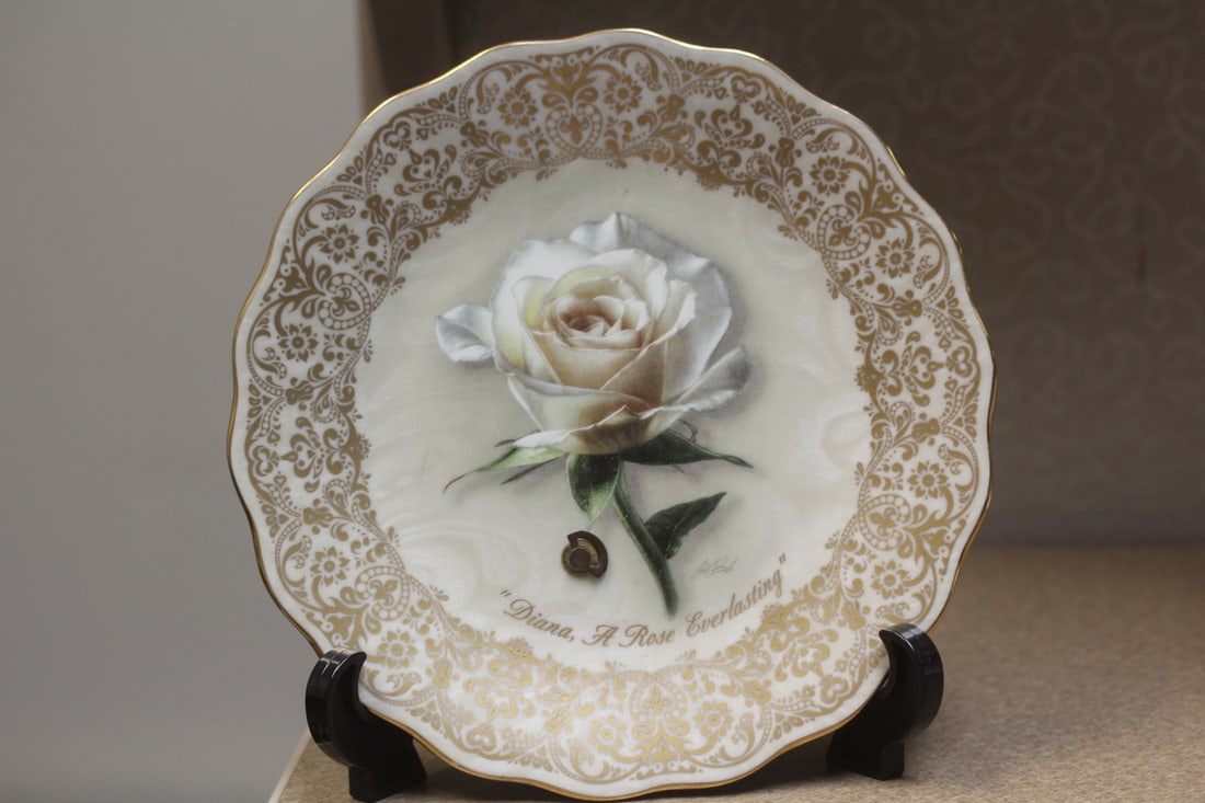 Collector's Music Plate (1 of 4)