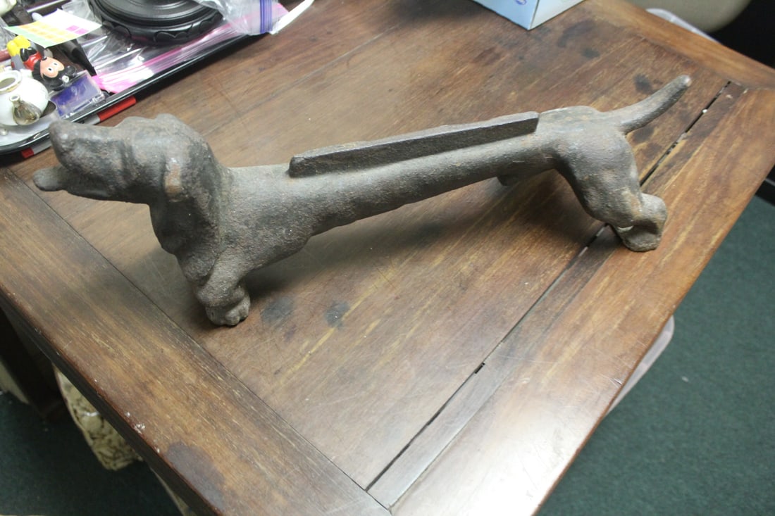 A Cast Iron Dachshund: vintage - 22 inches long - heavy