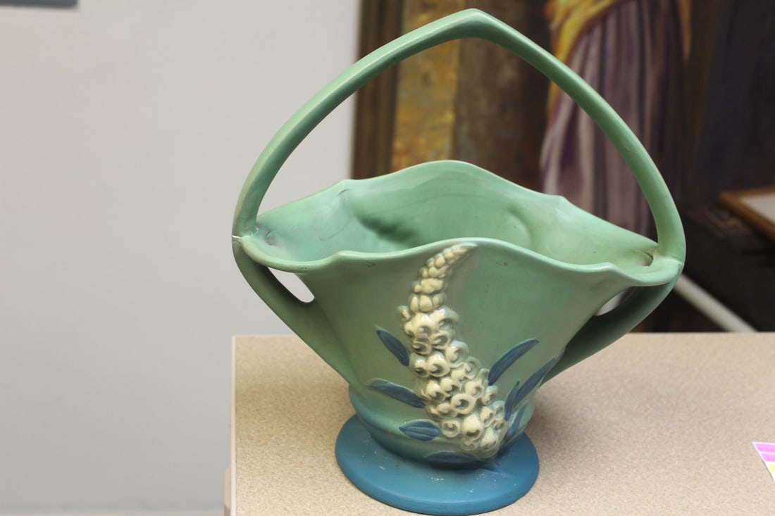 Roseville or Roseville Style Foxglove Basket: please note: arm restored as shown - 12" tall by 11" wide