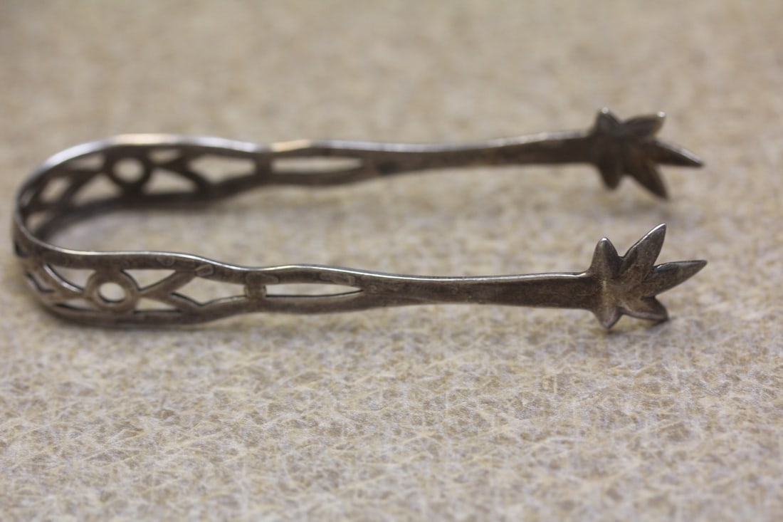 Ornate Sterling Tong: 3 inches long
