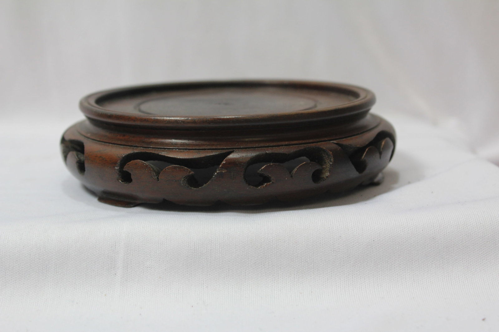 A Wooden Vase Stand: inside diameter= 4 3/8"