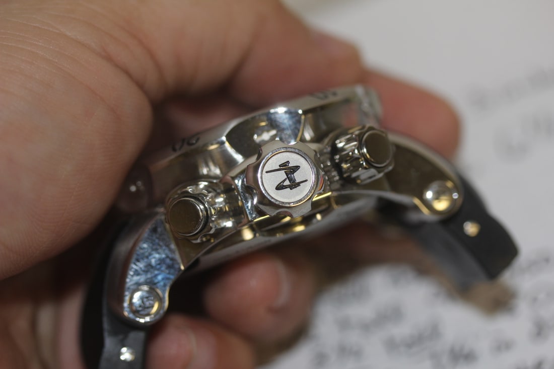Chronographic Invicta Watch - 5