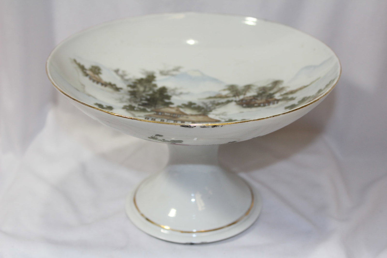 A Japanese Kutani Tazzar (1 of 6)