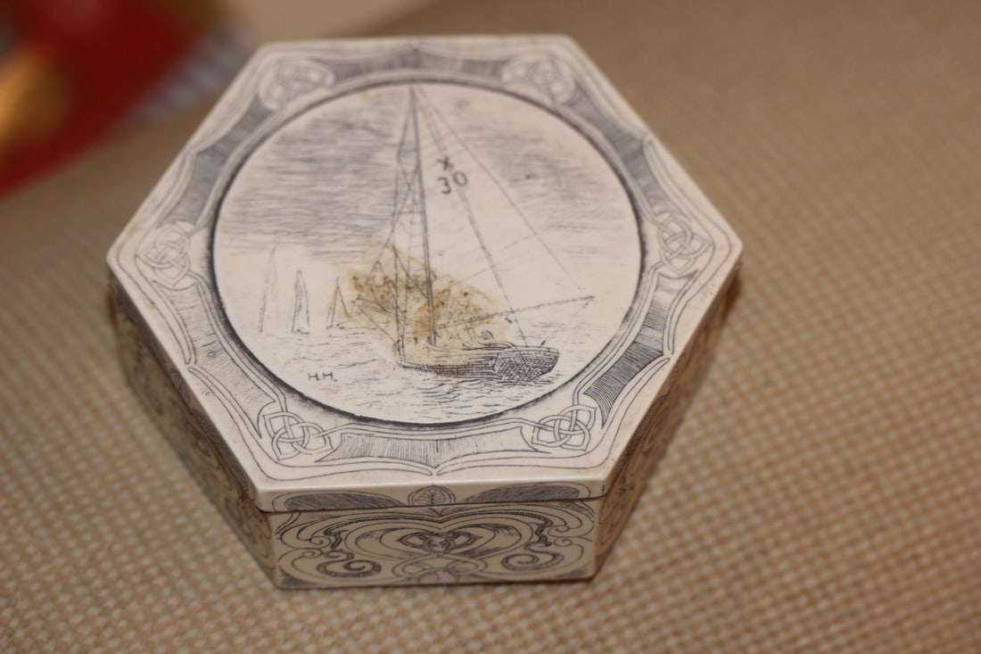 Comoy's Schrimshaw Style Trinket Box: hexagon - 4 1/2" in diameter