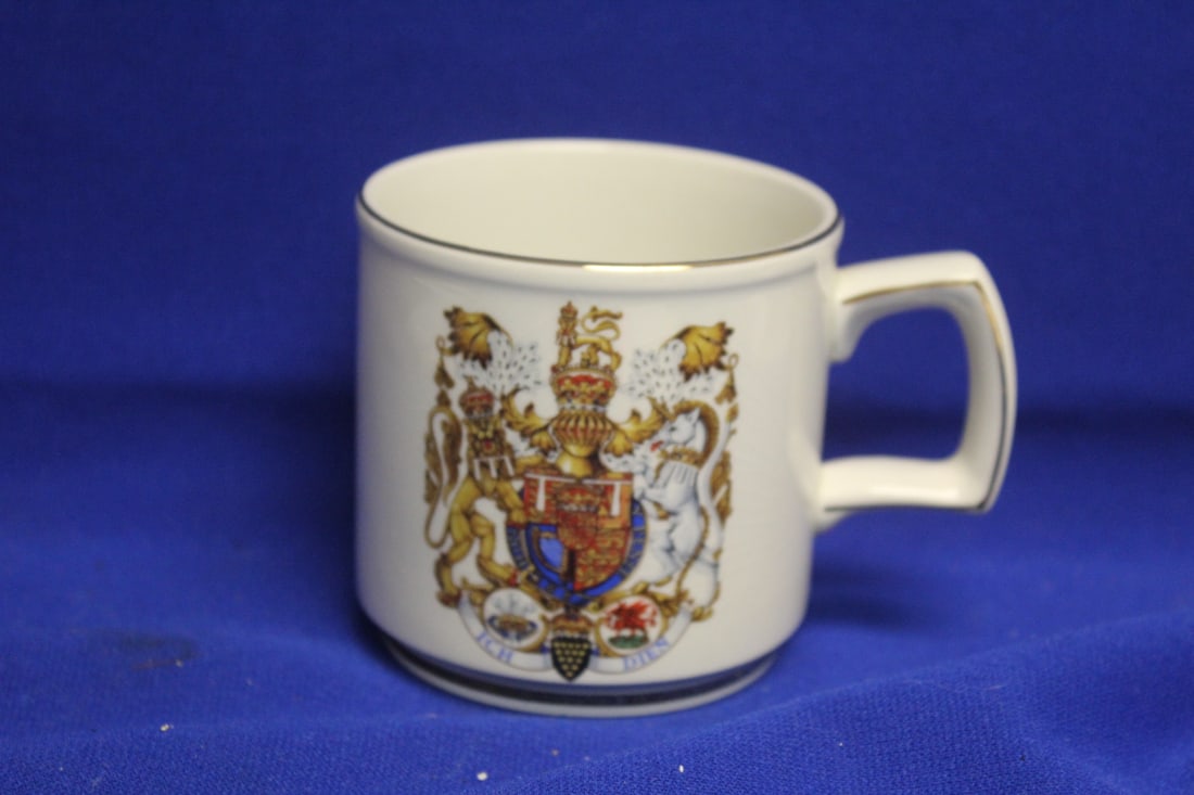 Royal Marriage Mug Lady diana Spencer: 3 1/4" tall