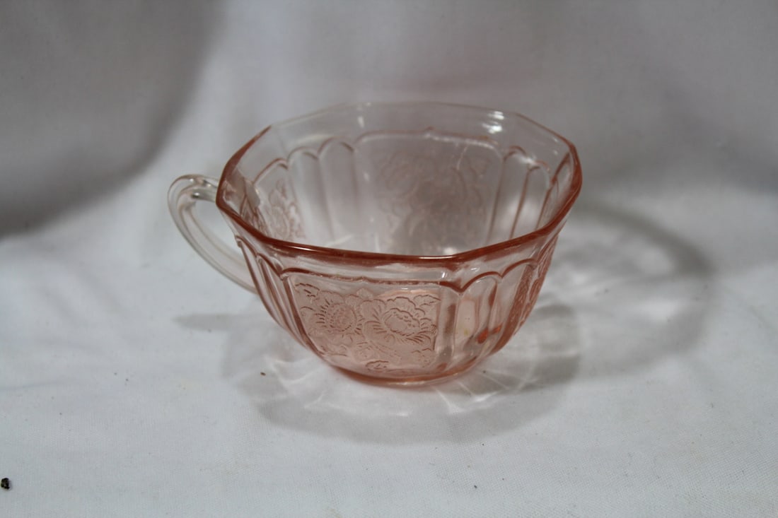 A Pink Depression Glass Cup: 3 5/8" in diameter