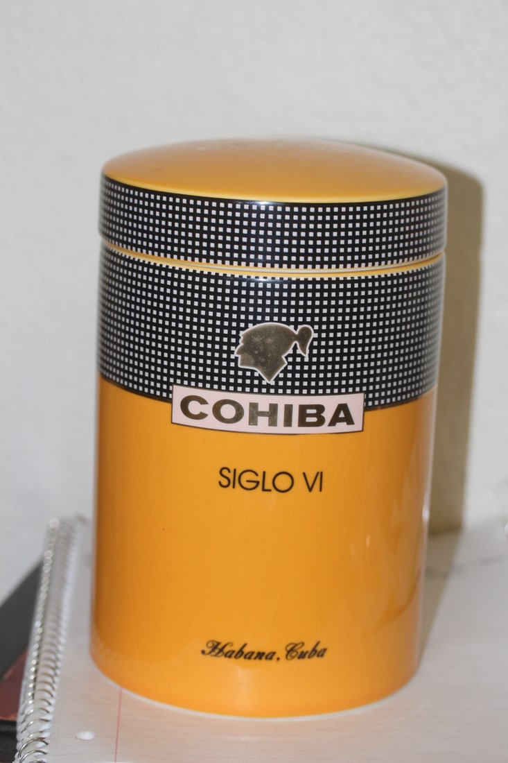 Cohiba Ceramic Jar Humidor (1 of 7)
