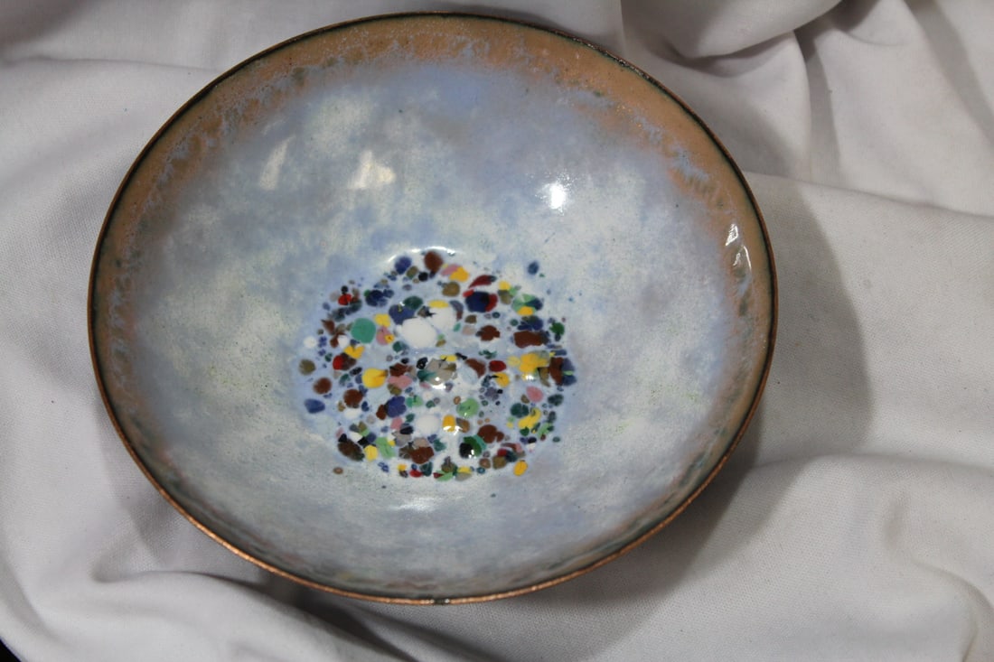 An Enamel Bowl (1 of 4)