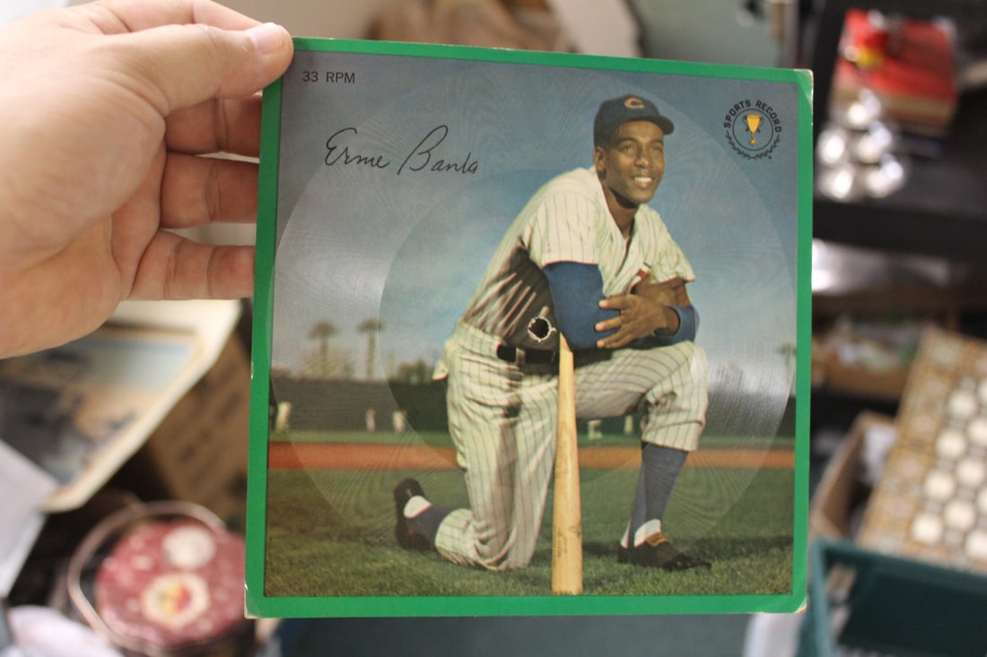 Ernie Banks 33 rpm Paper Album