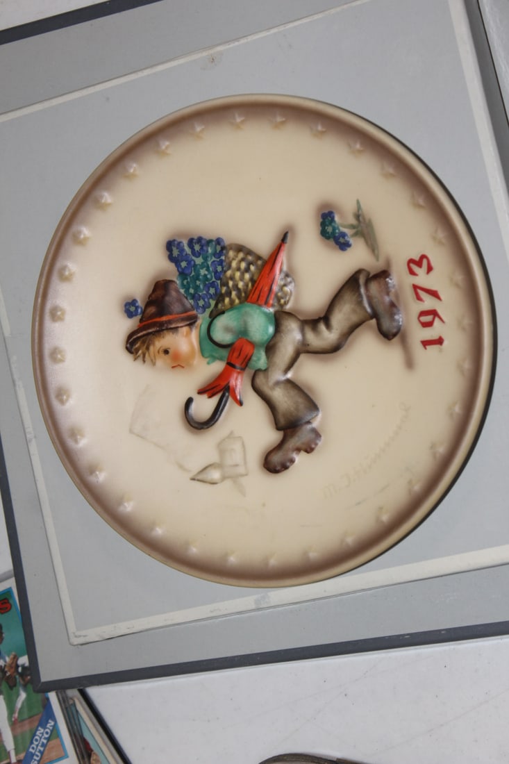 Hummel Plate: 7 1/2" in diameter