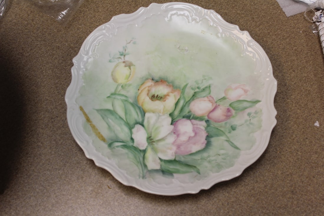 Antique or Vintage Hand Painted Plate: 9 1/2" in diameter