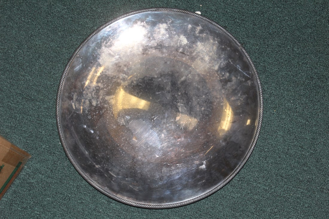 Silverplate Tray (1 of 5)