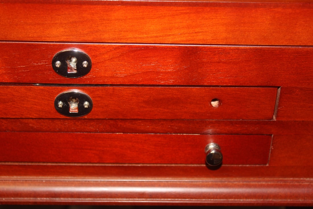 US Dime Box - 3