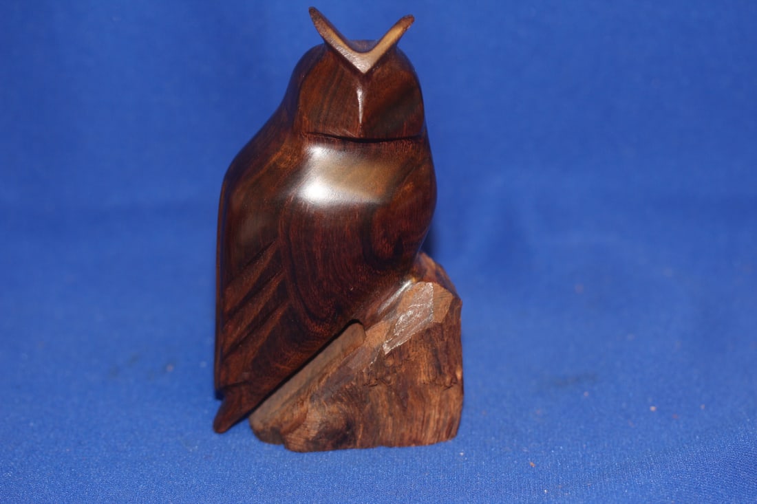 Exotic Solid Wood Retro Owl Figurine: 5 inches tall